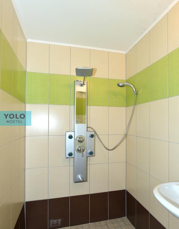Yolo Hostel Budapest Room photo