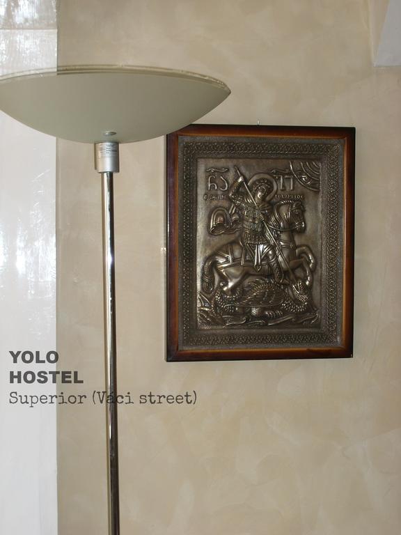 Yolo Hostel Budapest Exterior photo