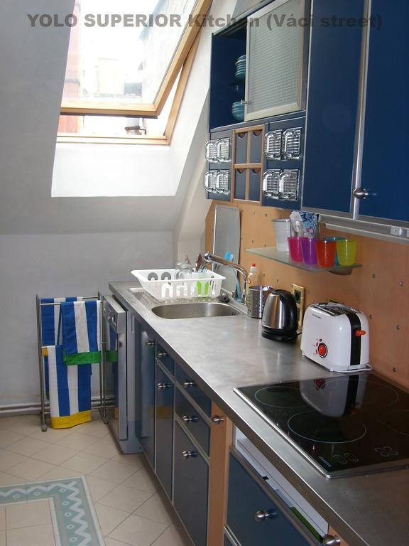 Yolo Hostel Budapest Exterior photo